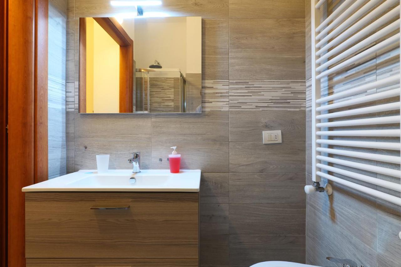 Apartamento Primopiano - Scalvini Milán Exterior foto